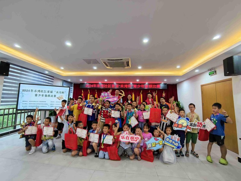 上城区社工服务：提升社区治理温度