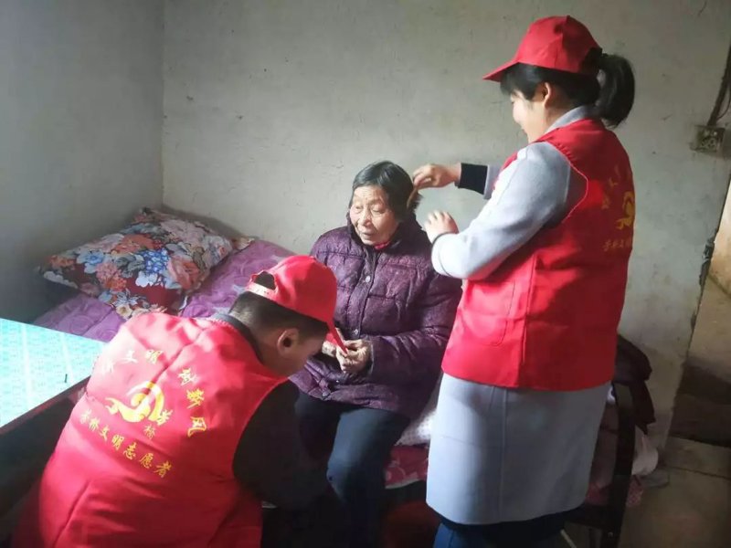 如何选购适合老年人的关怀产品