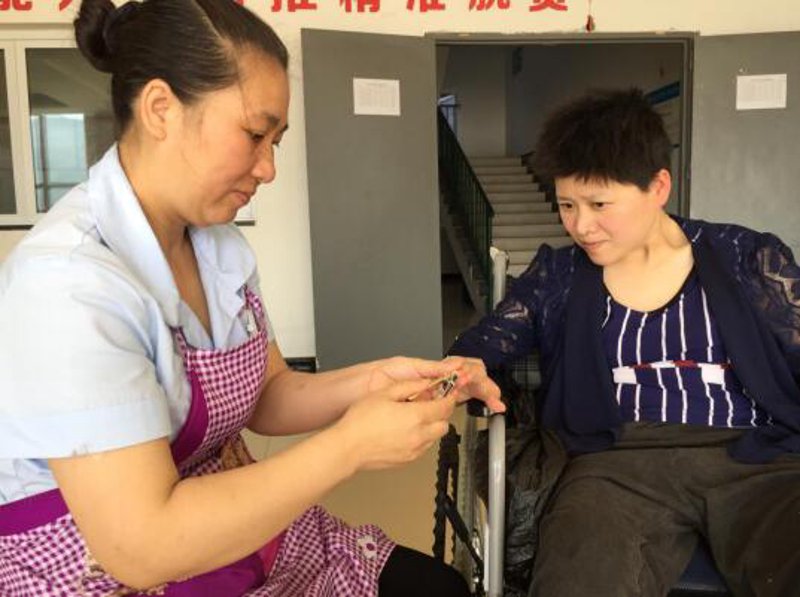 志愿者招募:让爱传递温暖